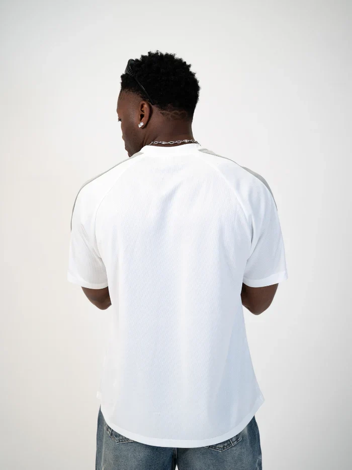 Vintage Skicen Tee - Image 6